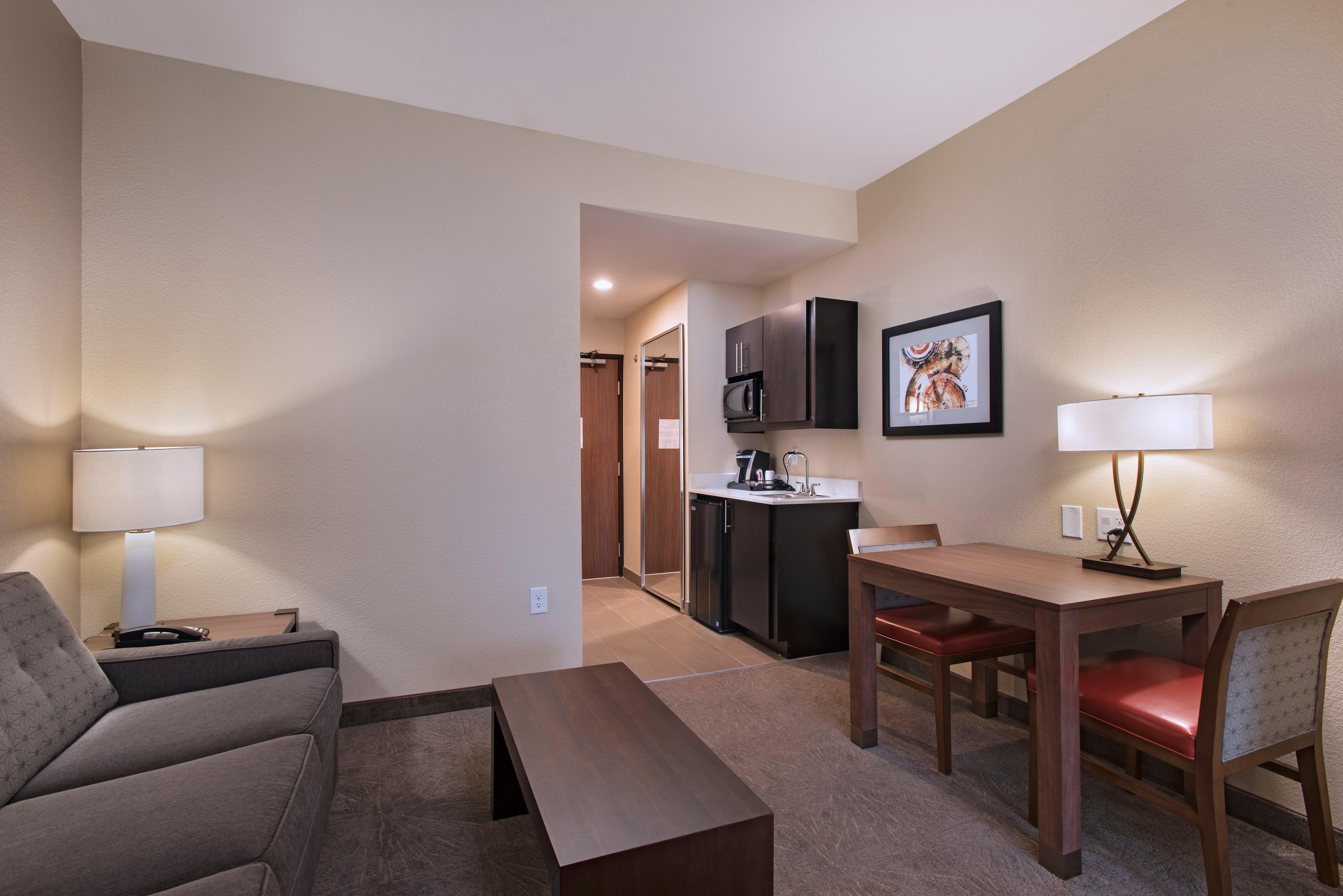 Holiday Inn Express & Suites Austin Nw - Four Points By Ihg Exterior foto